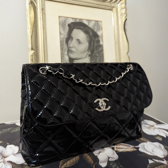CHANEL Business flap maxi shoulder bag - Picture 4 of 17